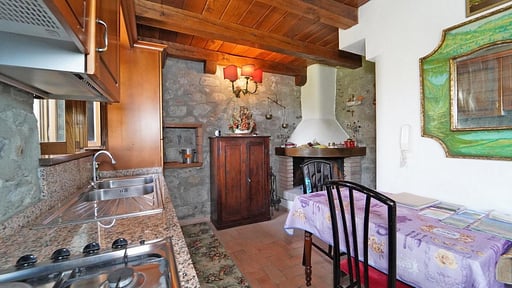 Villa Le Due Lune Kitchen 2