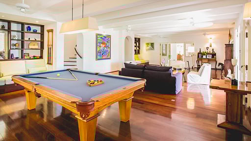 Villa Le Manoir de Lurin Billiard