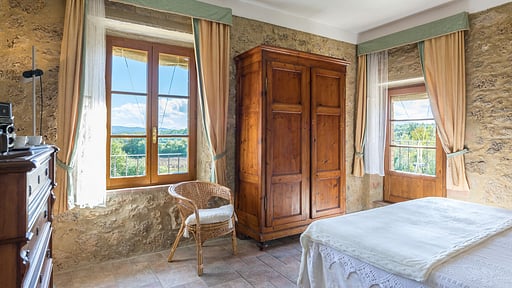 Villa Le Querce Bedroom 1