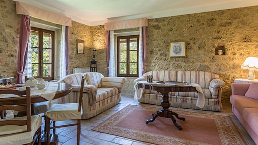 Villa Le Querce Living room 1