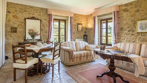 Villa Le Querce Living room 1