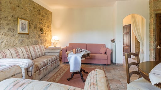 Villa Le Querce Living room 1