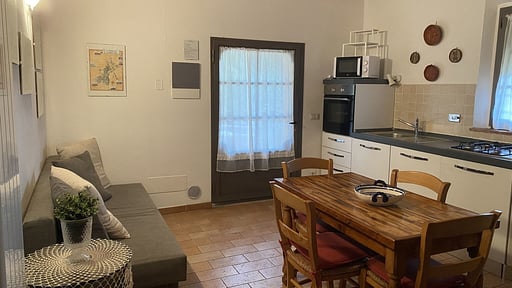 Villa Le Ripe Eethoek 3