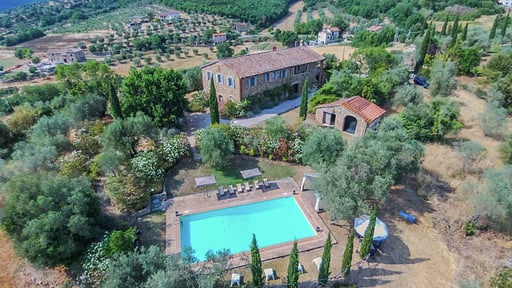 Villa Le Tre V. Schwimmbad