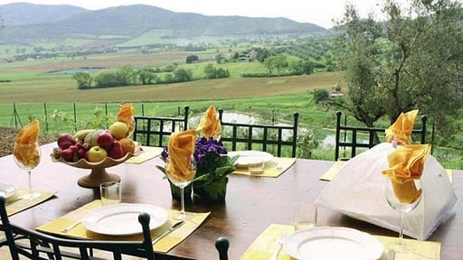 Villa Le Tre V. Terrasse/Veranda