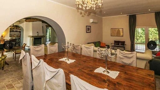 Villa Le Tre V. Essecke