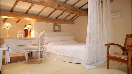 Villa Le Tre V. Schlafzimmer 2