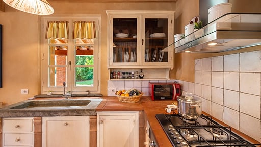 Villa Le Vigne 6 Kitchen