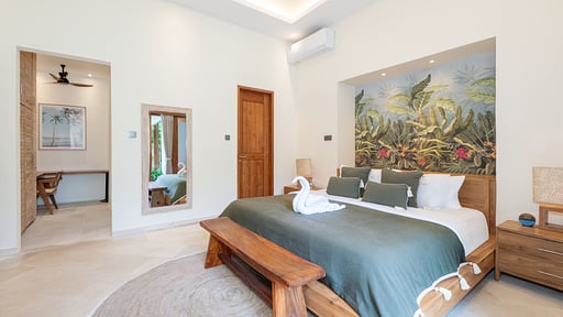 Villa Lea Besar Bedroom 1