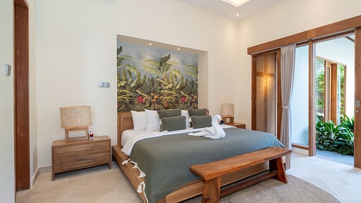 Villa Lea Besar Bedroom 1
