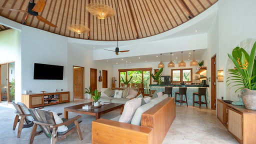 Villa Lea Estate Living room 2