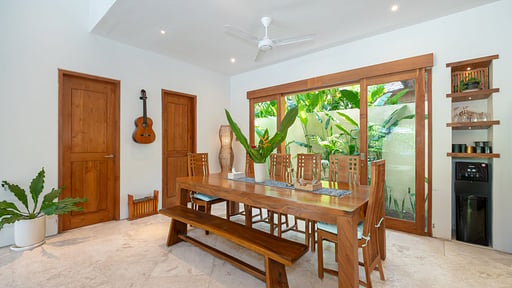 Villa Lea Estate Dining area 2