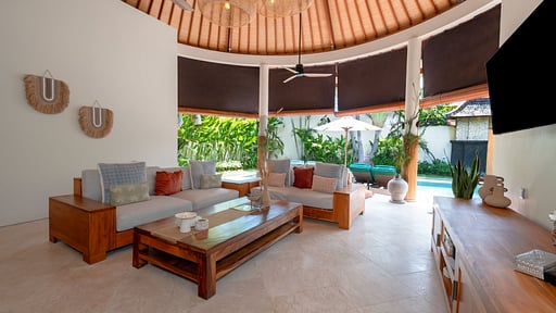 Villa Lea Estate Living room 1