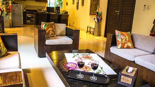 Villa Leelawadee Karon Living room