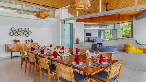 Villa Leelawadee Dining area