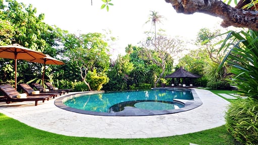 Villa Leha Leha Swimming pool 1