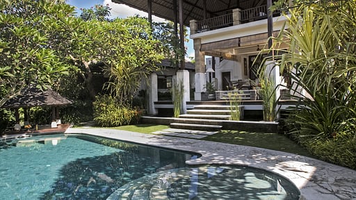 Villa Leha Leha Swimming pool 1