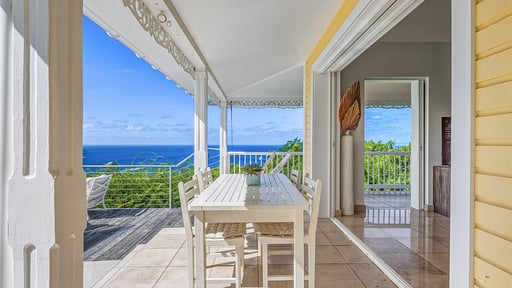 Villa L'Enclos Terrace/Veranda