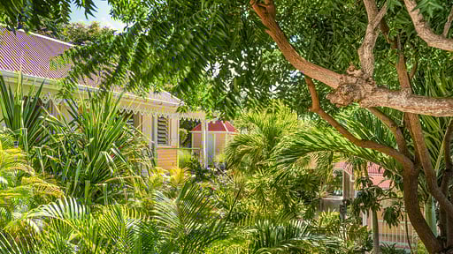 Villa L'Enclos Garden