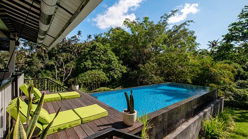 Villa Lepak by the River Piscina