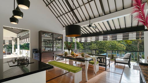 Villa Lepak by the River Zona de comedor