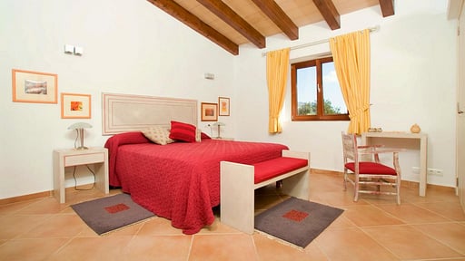 Villa Lera Bedroom 1