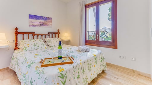 Villa Les Aguiles Bedroom 1