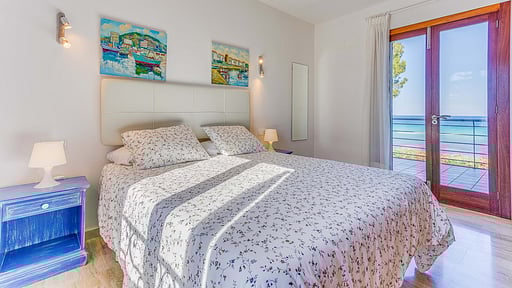 Villa Les Aguiles Bedroom 2