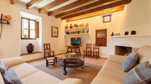 Villa Lexicon Living room