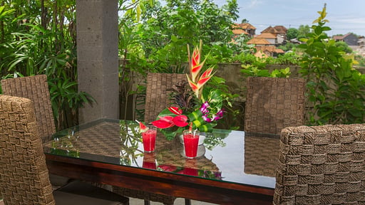 Villa Lidwina Dining area