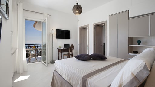 Villa Ligea Bedroom 1