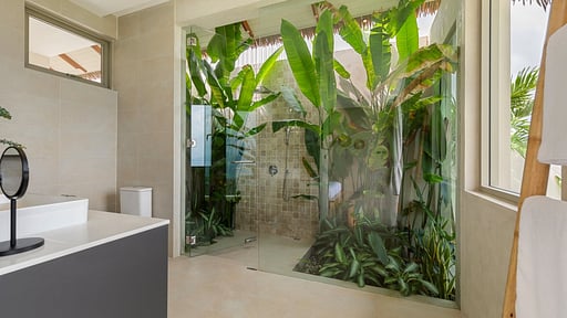 Villa Lilly Belle Bedroom 1