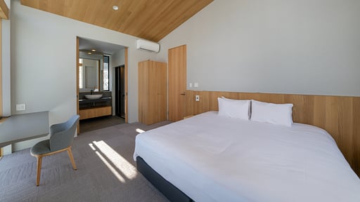 Villa Lily Bedroom 1