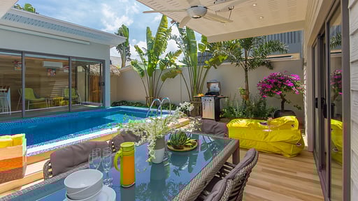 Villa Limoncello Dining area