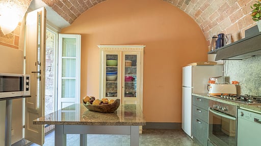 Villa Linchiano Kitchen 1