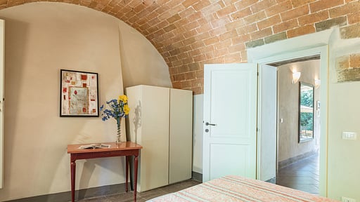 Villa Linchiano Bedroom 7