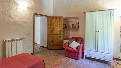 Villa Linchiano Bedroom 4