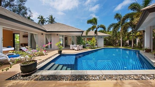 Villa Lipa Talay Haa Бассейн