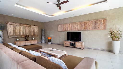 Villa Lisa Living room