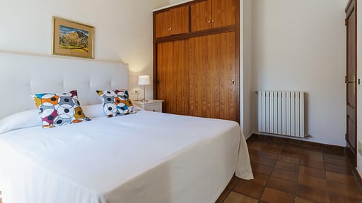 Villa Llangana Bedroom 1