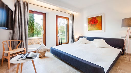 Villa Llenaire Bedroom 1