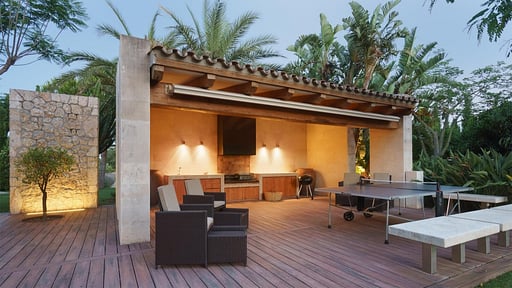 Villa Llenaire Terrace/Veranda