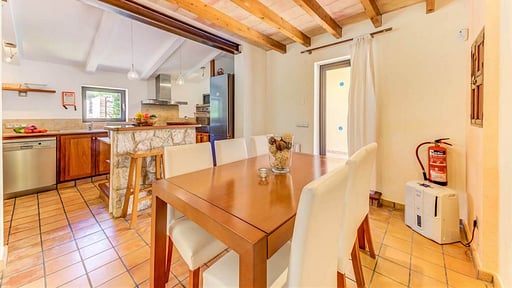 Villa Llenyater Zona pranzo