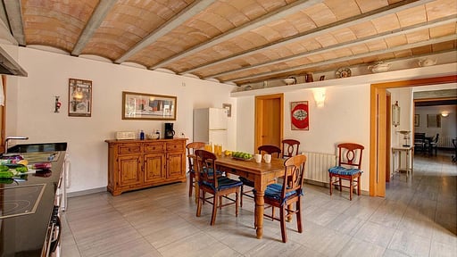 Villa Llobiner Dining area 2