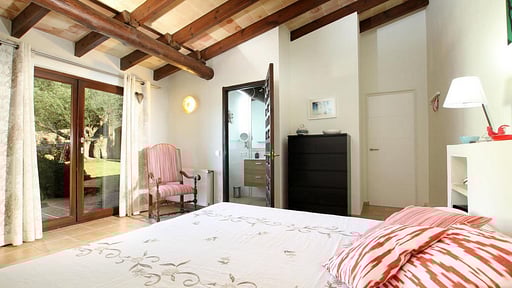 Villa Llop Bedroom 1