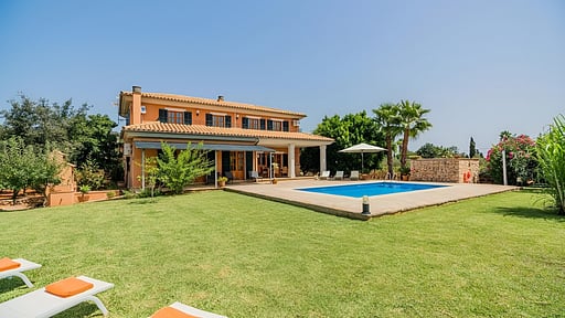 Villa Lluna Nova Бассейн