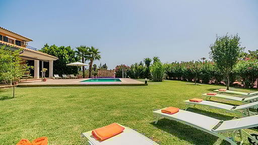 Villa Lluna Nova Сад