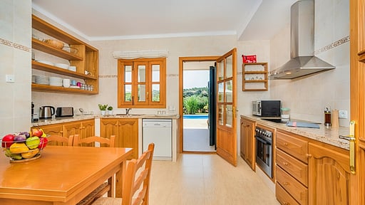 Villa Lluna Nova Кухня