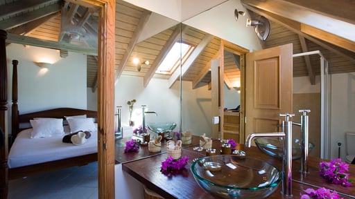 Villa Lo d'Amour Bedroom 1