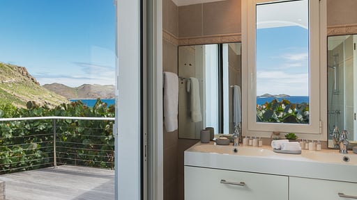 Villa Lo Scoglio Bedroom 1